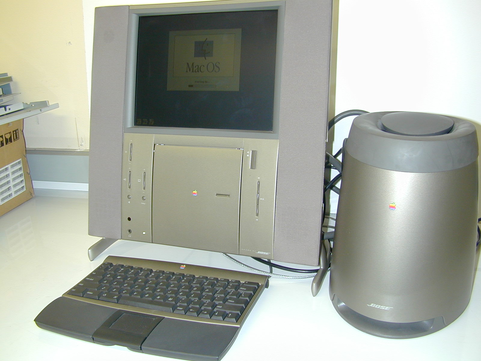 TAM - The Apple 20Th Anniversary Macintosh