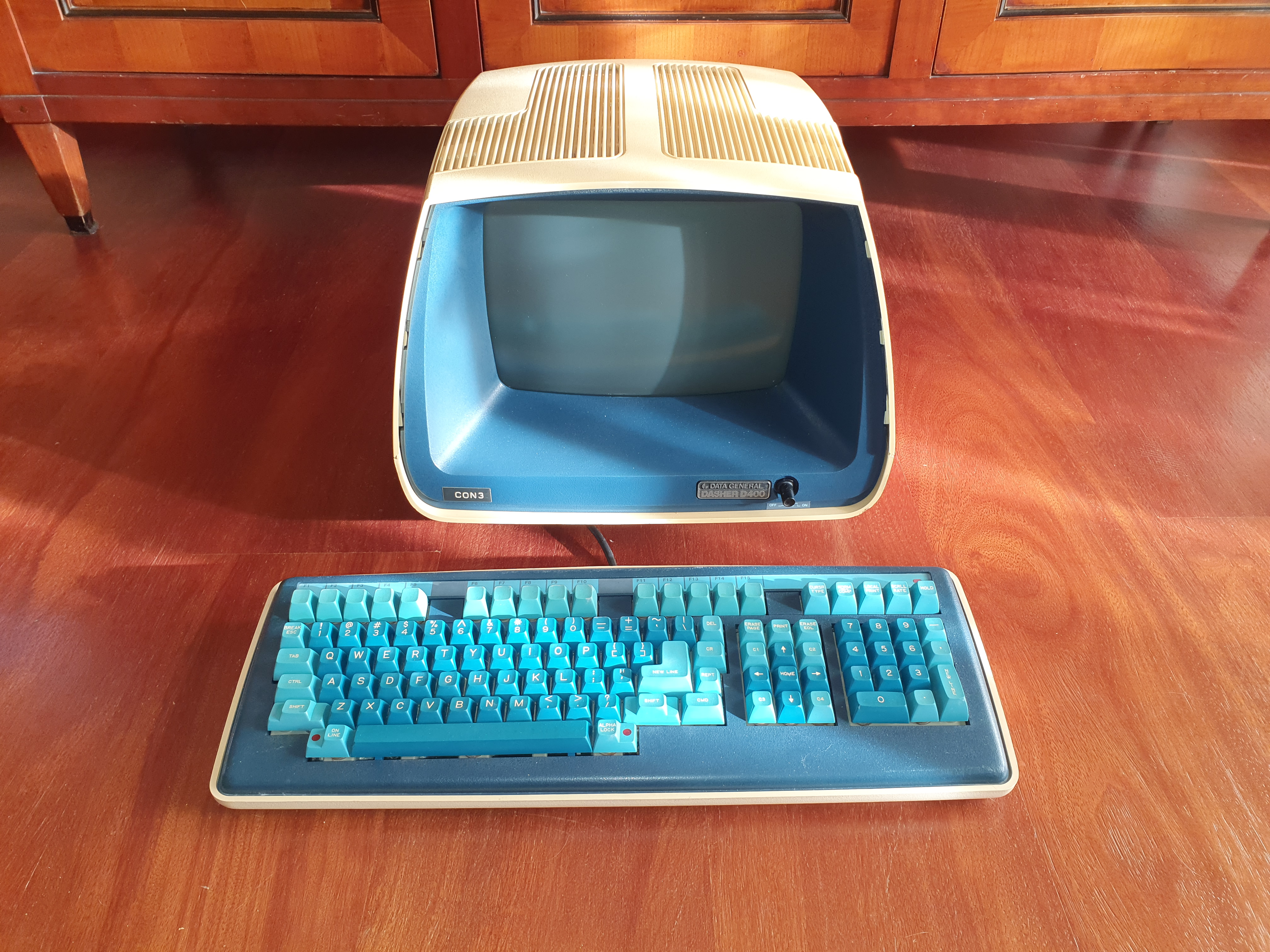 Dasher D400